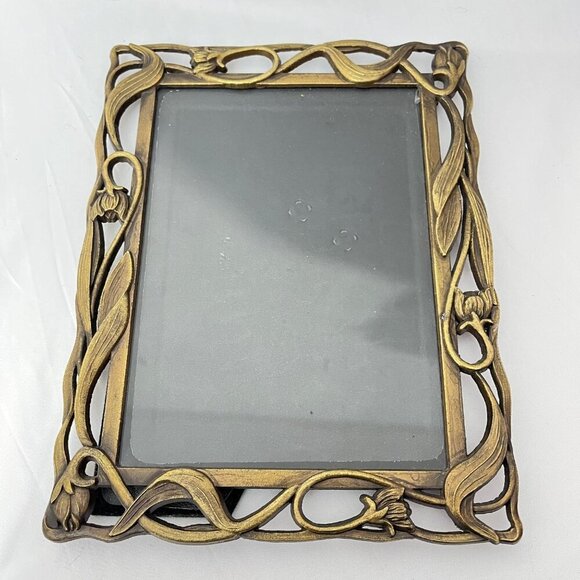 Vintage 1970s 9" Intercraft Pewter Metal Picture Frame Cut Out Floral Design 5×7 - Picture 1 of 5